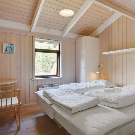 Prázdninový dům Bernarda - 400m From The Sea By Interhome Laeso